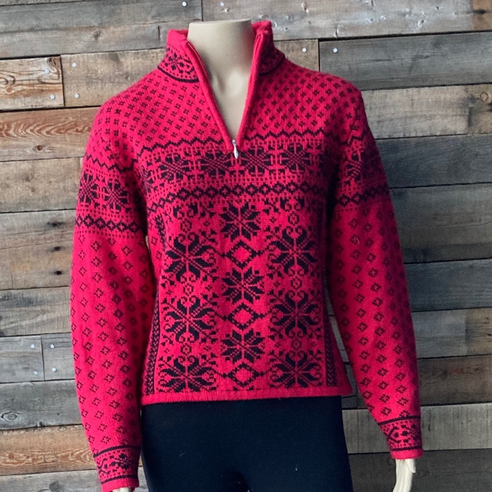 Vintage Obermeyer 1947 Ski Sweater in Size M
